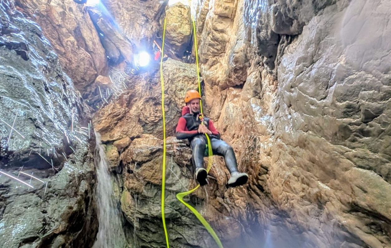 Abseiling canyoning near the Var