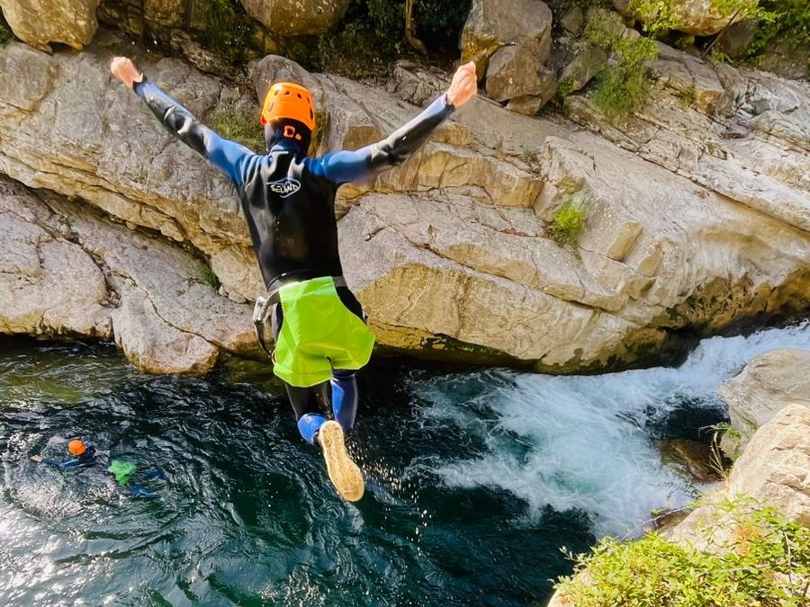 Jump Canyoning Gorges du Loup, Nice Côte d'Azur