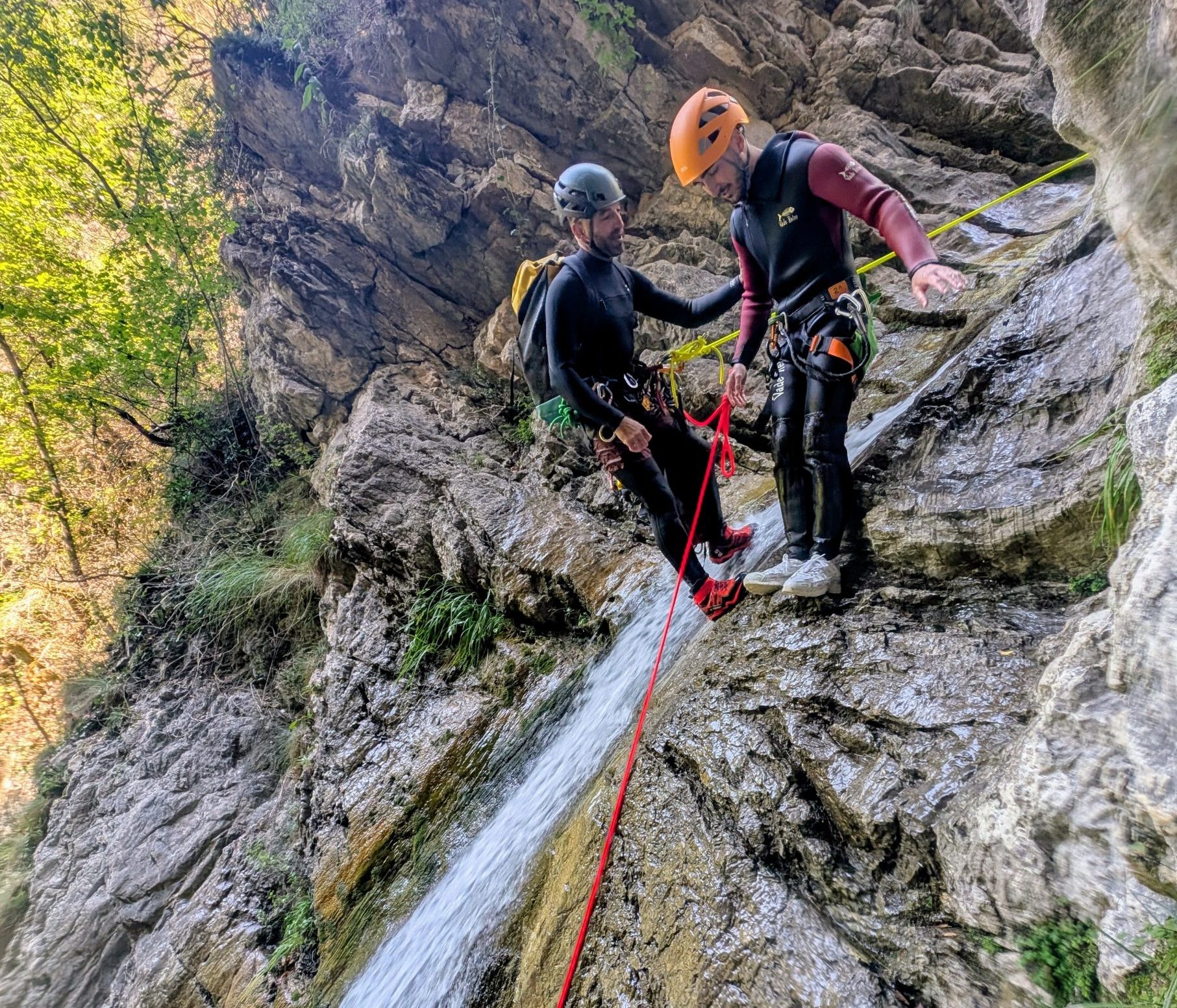 la bollene vesubie canyoning tour jump nice