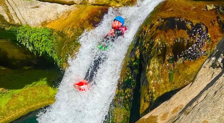 slide in loup canyon french riviera