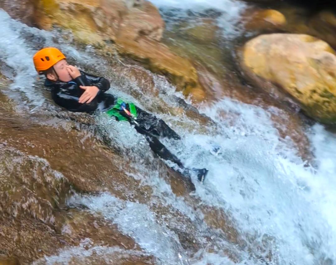 Slide canyoning with children nice